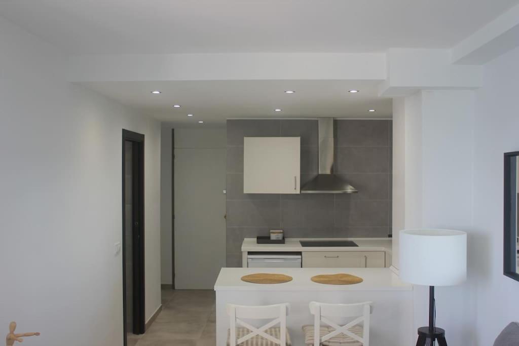 Apartamento Primera Linea De Mar 普拉加德阿罗 外观 照片